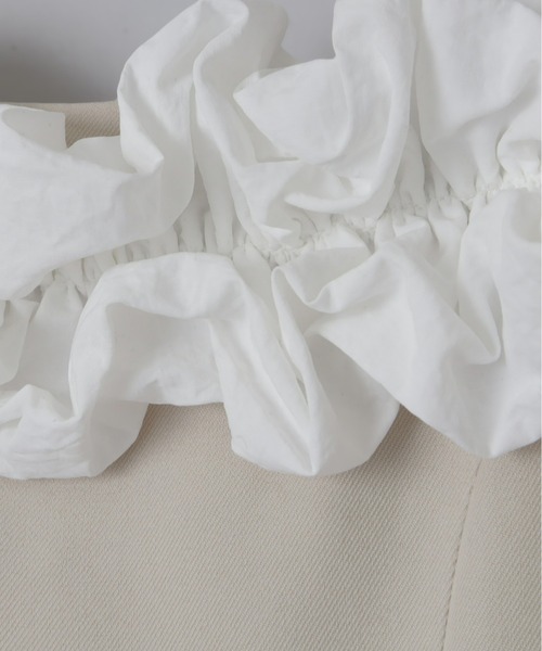 Olu.（オルドット）の「【Kanako×Olu.】ショルダーフリルタックワンピース（ドレス・レディース・ベージュ系その他/ブラック×ベージュ・1/0）」の16枚目の写真