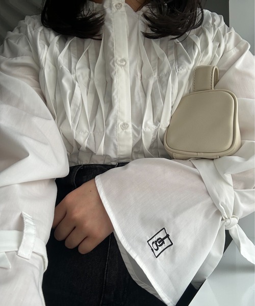 lawgy(ラウジー)の「original logo front design shirt / オリジナルロゴフロントデザインシャツ(シャツ/ブラウス・レディース・ホワイト/ブルー/ライトオレンジ系・FREE)」の4枚目の写真