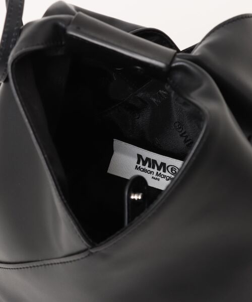 MM6 Maison Margiela（ｴﾑｴﾑｼｯｸｽ ﾒｿﾞﾝ ﾏﾙｼﾞｪﾗ）の「MM6 Japanese Crossbody Bag（ショルダーバッグ・レディース・ブラック・FREE）」の3枚目の写真