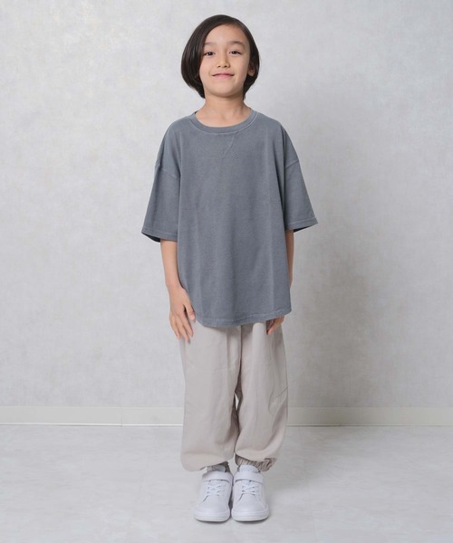 ZI-ON(ジーオン)の「キッズ ピグメント染 オーバーサイズ半袖Tシャツ(Tシャツ/カットソー・キッズ・パープル/ネイビー/チャコールグレー/ダークグリーン/ブラック・120cm/130cm/140cm/150cm/160cm/110cm)」の7枚目の写真