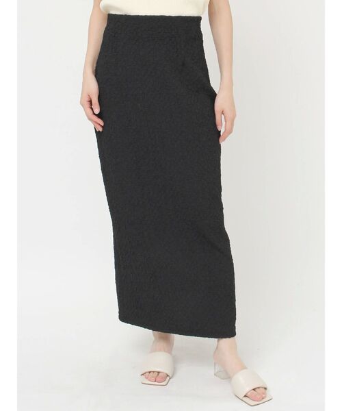 LAGUNAMOON（ラグナムーン）の「シャーリングジャガードIラインスカート（スカート・レディース・アイボリー/ブラック・SMALL/MEDIUM）」の5枚目の写真