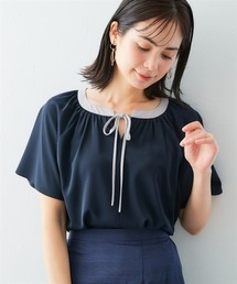 【UVカット/速乾】ストレッチパウダーサテン配色リボン半袖ブラウス