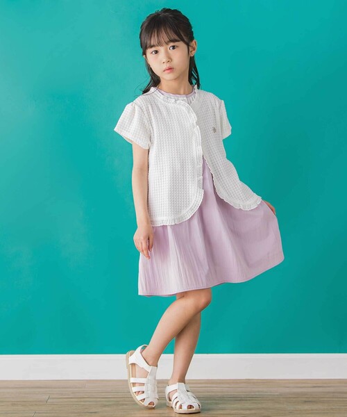 BeBe Petits Pois Vert(ベベプチポワヴェール)の「【店舗限定】格子編みカットソーフリル半袖ボレロ(95~150cm)(カーディガン/ボレロ・キッズ・ホワイト/ブラック・110cm/120cm/130cm/100cm/150cm/140cm)」の4枚目の写真