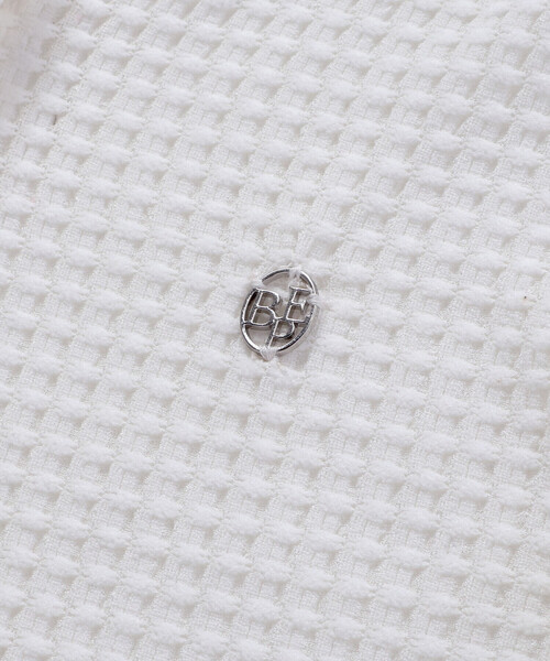 BeBe Petits Pois Vert(ベベプチポワヴェール)の「【店舗限定】格子編みカットソーフリル半袖ボレロ(95~150cm)(カーディガン/ボレロ・キッズ・ホワイト/ブラック・110cm/120cm/130cm/100cm/150cm/140cm)」の16枚目の写真