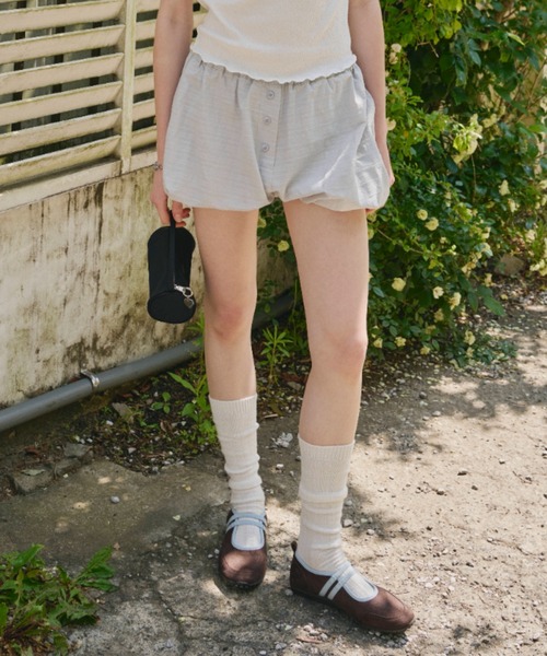 GIUNON(ジウノン)の「front button balloon pants / フロントボタンバルーンパンツ(その他パンツ・レディース・ホワイト/ブラック/ブルーグレー・FREE)」の3枚目の写真