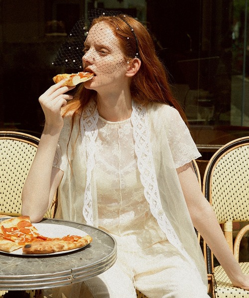 PRANK PROJECT（プランクプロジェクト）の「トリムレースチュールジレ / Trimmed Lace Tulle Gilet（その他トップス・レディース・ブラック/ホワイト・FREE）」の2枚目の写真