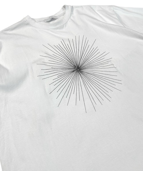 Chikashitsu +（チカシツプラス）の「【Chikashitsu +】edy crystalhalf sleeve t-shirt / 【チカシツプラス】ロゴ半袖Ｔシャツ（Tシャツ/カットソー・メンズ・ホワイト/ブラック・ONE SIZE）」の5枚目の写真