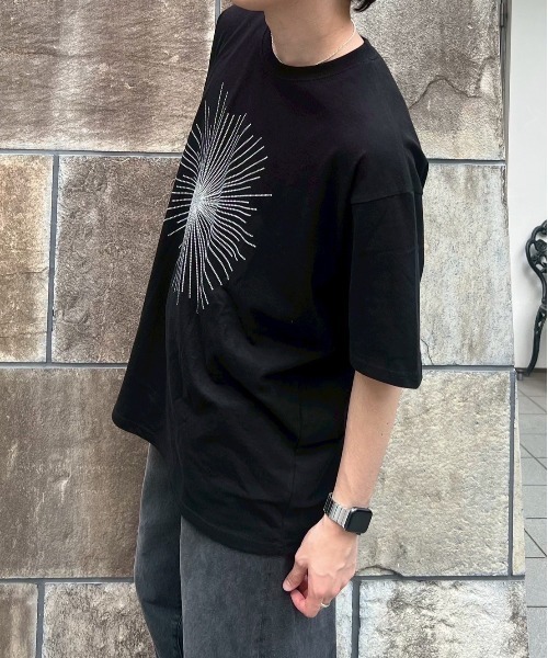 Chikashitsu +（チカシツプラス）の「【Chikashitsu +】edy crystalhalf sleeve t-shirt / 【チカシツプラス】ロゴ半袖Ｔシャツ（Tシャツ/カットソー・メンズ・ホワイト/ブラック・ONE SIZE）」の13枚目の写真