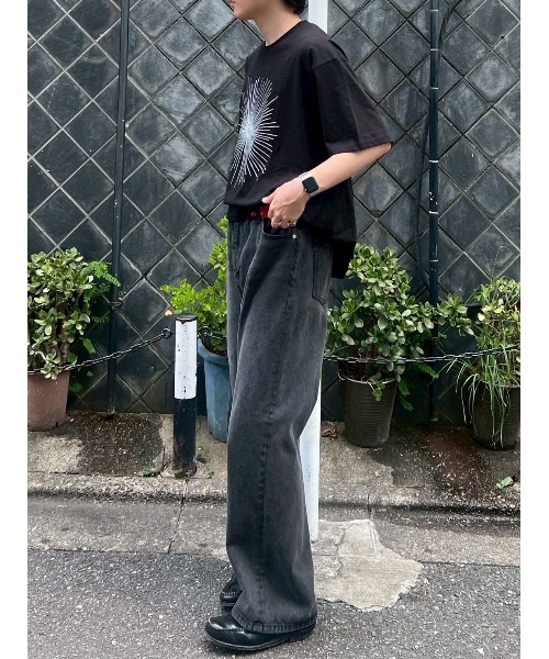 Chikashitsu +（チカシツプラス）の「【Chikashitsu +】edy crystalhalf sleeve t-shirt / 【チカシツプラス】ロゴ半袖Ｔシャツ（Tシャツ/カットソー・メンズ・ホワイト/ブラック・ONE SIZE）」の8枚目の写真