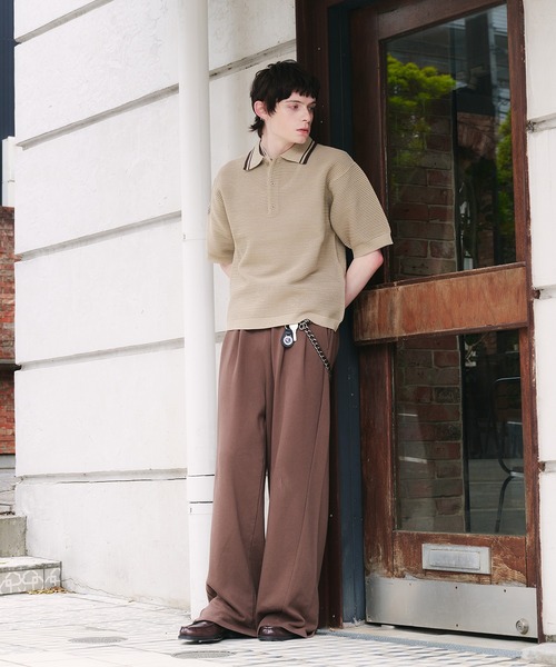 Adoon plain(アドーンプレーン)の「Spongy Knit Polo Shirt / スポンディッシュポロシャツ(ポロシャツ・メンズ・ボルドー/ブラック/ベージュ・MEDIUM/LARGE)」の5枚目の写真