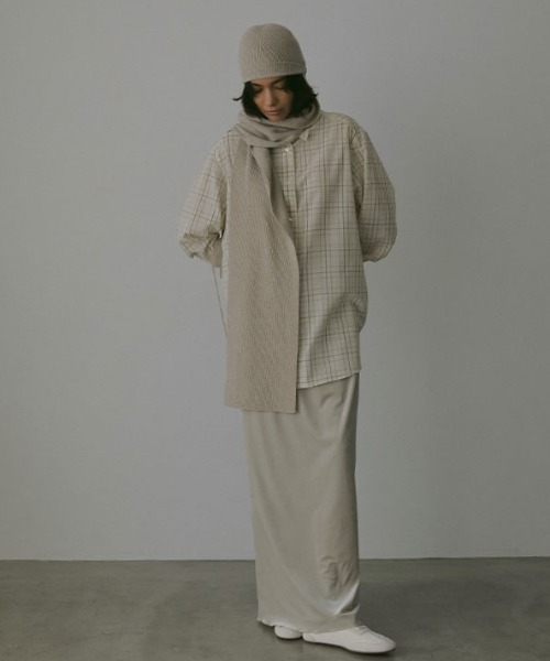 ETRE TOKYO 25SS Iラインベロアスカート ライトベージュ ETRE TOKYO（エトレトウキョウ）の「Iラインベロアスカート（スカート