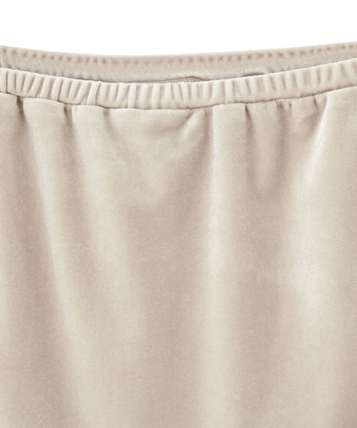 ETRE TOKYO 25SS Iラインベロアスカート ライトベージュ ETRE TOKYO（エトレトウキョウ）の「Iラインベロアスカート（スカート