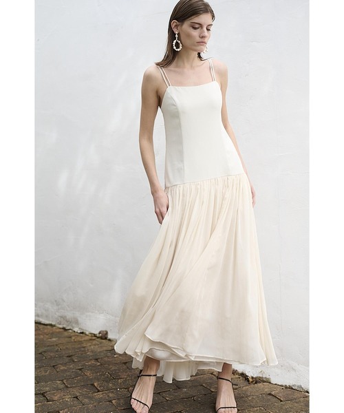 Estella.K(エステラケー)の「Juliette Dress ロースウィッチングWストラップロングドレス(ワンピース・レディース・ブラック/アイボリー/ブラック系その他2/アイボリー系2・FREE)」の13枚目の写真