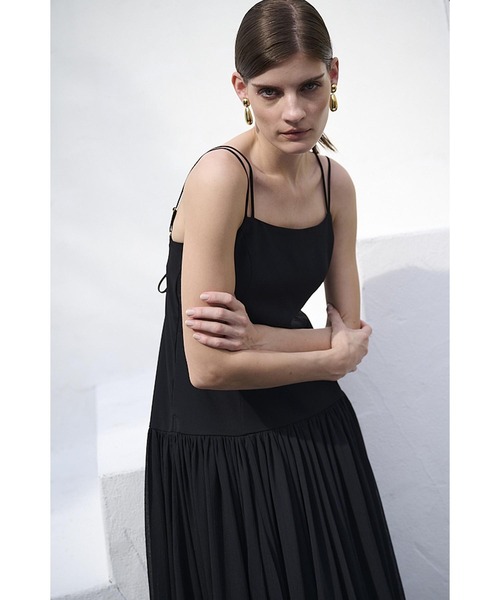 Estella.K(エステラケー)の「Juliette Dress ロースウィッチングWストラップロングドレス(ワンピース・レディース・ブラック/アイボリー/ブラック系その他2/アイボリー系2・FREE)」の16枚目の写真
