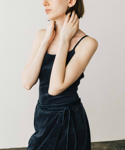 CREDONA(クレドナ)の「COTTON VELOUR BODY SUIT/コットンベロアボディスーツ(キャミソール・レディース・グレー/ネイビー・FREE)」の20枚目の写真