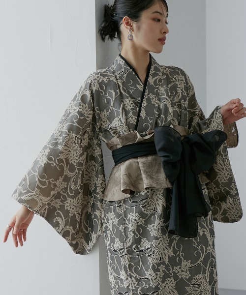 Callarus(カラルス)の「【浴衣】カットジャカードデザインワンピース浴衣3点セット(ワンピース浴衣+帯+帯ベルト)〔Callarus〕(浴衣・レディース・ベージュ系/グレー系・FREE)」の10枚目の写真