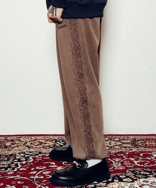 Subciety(サブサエティ)の「Washed sweat slacks(スウェットパンツ・メンズ・ブラック/グレー/ブラウン・SMALL/MEDIUM/LARGE/X-LARGE)」の7枚目の写真