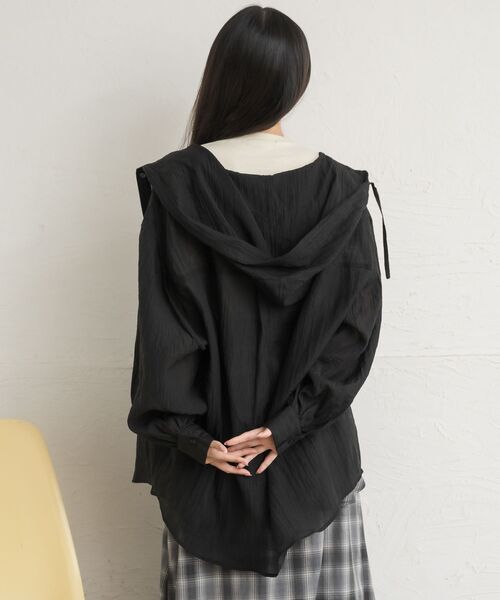 RETRO GIRL（レトロガール）の「シアーフーディーシャツ（シャツ/ブラウス・レディース・グレー系その他2/ブラック/ナチュラル/ブラウン系その他2・FREE）」の21枚目の写真