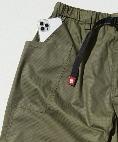 COLEMAN（コールマン）の「【Coleman×TAKEDA BBQwith BAYFLOW】リップパラシュートパンツ（その他パンツ・メンズ・ブラック/カーキ・MEDIUM/LARGE）」の16枚目の写真