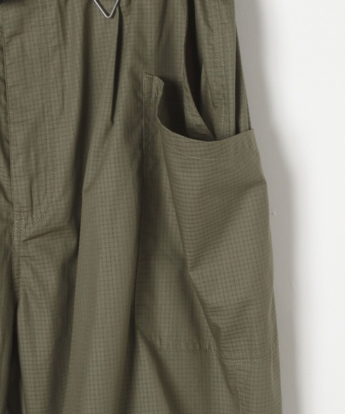 COLEMAN（コールマン）の「【Coleman×TAKEDA BBQwith BAYFLOW】リップパラシュートパンツ（その他パンツ・メンズ・ブラック/カーキ・MEDIUM/LARGE）」の22枚目の写真