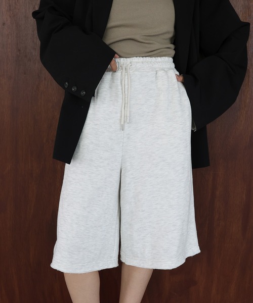 hellam(へラム)の「スウェットハーフパンツ(スウェットパンツ・レディース・オートミール/杢グレー/ブラック/ブラウン・FREE)」の1枚目の写真