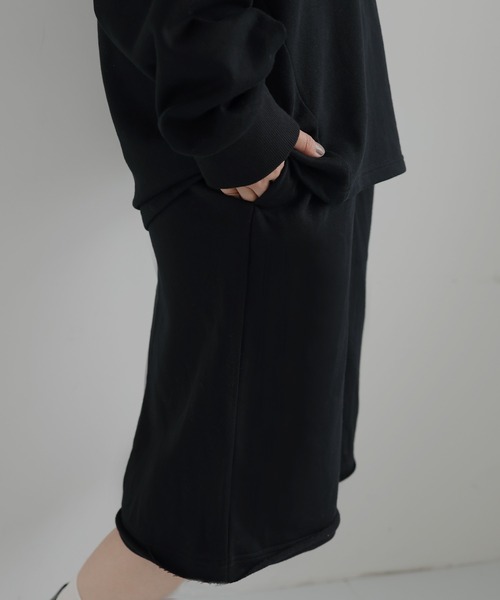 hellam（へラム）の「スウェットハーフパンツ（スウェットパンツ