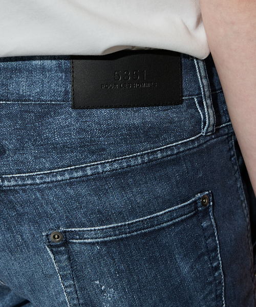 5351 POUR LES HOMMES（ゴーサンゴーイチプールオム）の「【25A/W】プリント テーパード デニム（デニムパンツ・メンズ・インディゴブルー/ブラック・48/46/44/50）」の19枚目の写真