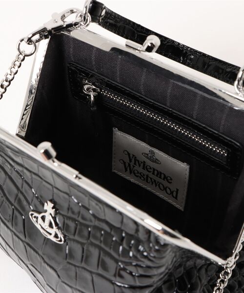 Vivienne Westwood（ヴィヴィアンウエストウッド）の「GRANNY FRAME PURSE（ショルダーバッグ・レディース・ブラック・FREE）」の5枚目の写真