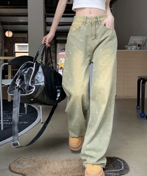 ViViDAY(ビビデー)の「十字架ロゴデニムワイドパンツ(デニムパンツ・レディース・ブルー・S/M/L)」の14枚目の写真