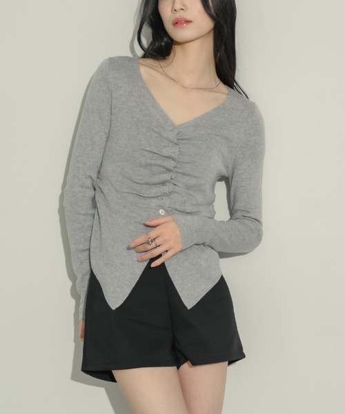 NEUNA（ヌナ）の「フロントギャザートップス（Tシャツ/カットソー・レディース・アイボリー/ブラック/ライトグレー/ブラウン・FREE）」の4枚目の写真