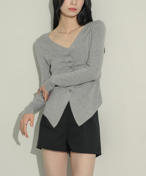 NEUNA（ヌナ）の「フロントギャザートップス（Tシャツ/カットソー・レディース・アイボリー/ブラック/ライトグレー/ブラウン・FREE）」の5枚目の写真