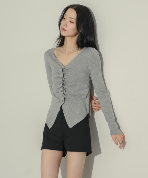 NEUNA（ヌナ）の「フロントギャザートップス（Tシャツ/カットソー・レディース・アイボリー/ブラック/ライトグレー/ブラウン・FREE）」の14枚目の写真