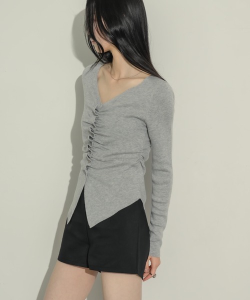 NEUNA（ヌナ）の「フロントギャザートップス（Tシャツ/カットソー・レディース・アイボリー/ブラック/ライトグレー/ブラウン・FREE）」の9枚目の写真