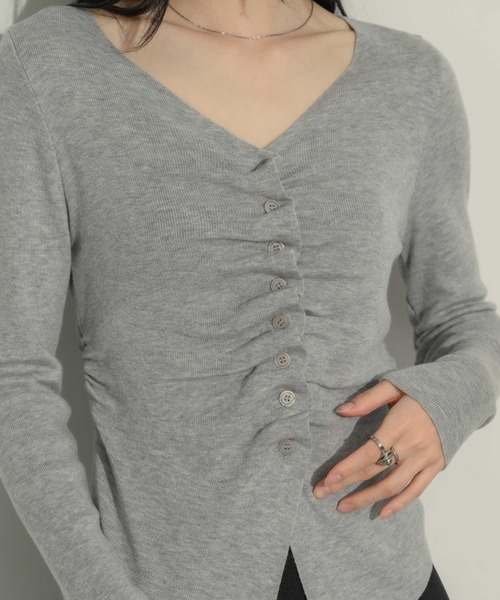 NEUNA（ヌナ）の「フロントギャザートップス（Tシャツ/カットソー・レディース・アイボリー/ブラック/ライトグレー/ブラウン・FREE）」の16枚目の写真