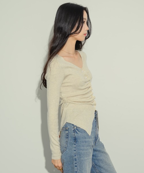 NEUNA（ヌナ）の「フロントギャザートップス（Tシャツ/カットソー