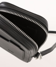 KENZO（ケンゾー）の「'KENZO Tab' レザー フォーンホルダー（その他小物）」