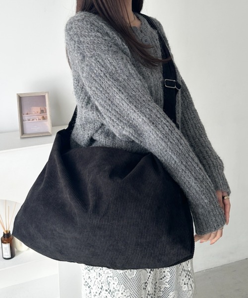 wears(ウェアーズ)の「ダブルベルトキャンバス2WAYショルダーバッグ(ショルダーバッグ・レディース・アイボリー/ブラック/カーキ/ライトベージュ/オリーブ/ブラック系その他・FREE)」の3枚目の写真