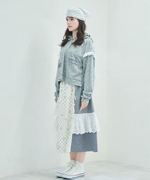 Lolime by mellfy memory（ロリミー バイ メルフィーメモリー）の「fancy dot sweatshirt（パーカー・レディース・ホワイト/グレー・FREE）」の7枚目の写真
