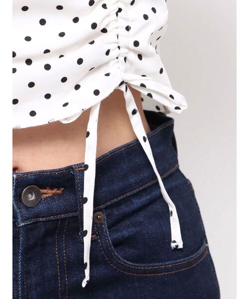 EMODA（エモダ）の「2WAY STRING RIBBON TOP（Tシャツ/カットソー・レディース・ブラック/ブルー/ホワイト・FREE）」の7枚目の写真