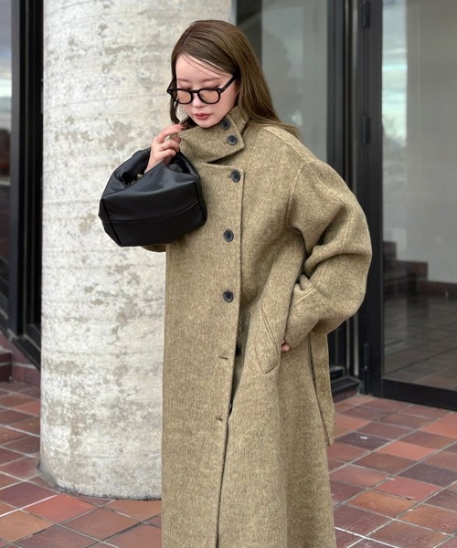 LAULEN(ローレン)の「stand collar wrap belted long coat /スタンドカラーラップベルト付きロングコート(ステンカラーコート・レディース・オリーブ/チャコールグレー・FREE)」の2枚目の写真