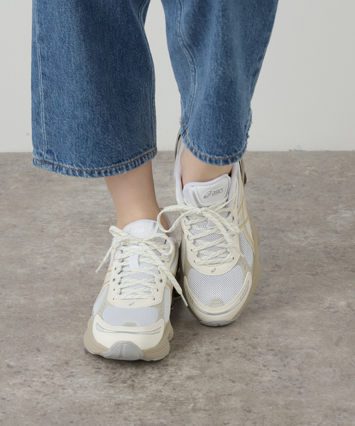 ASICS(アシックス)の「ASICS / アシックス GEL-KINETIC FLUENT / 1203A591(スニーカー・レディース・ホワイト/チャコールグレー/グレー・24cm/23.5cm/24.5cm)」の12枚目の写真