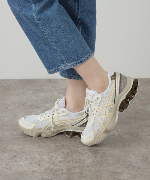 ASICS(アシックス)の「ASICS / アシックス GEL-KINETIC FLUENT / 1203A591(スニーカー・レディース・ホワイト/チャコールグレー/グレー・24cm/23.5cm/24.5cm)」の13枚目の写真