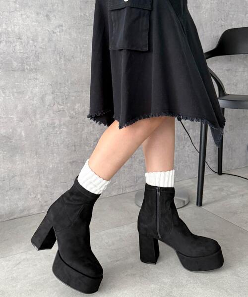 WEGO（ウィゴー）の「WEGO/【25年秋冬新作】ストレッチヒールショートブーツ（ブーツ・レディース・ブラック/ブラック系その他・LARGE/MEDIUM/SMALL）」の17枚目の写真
