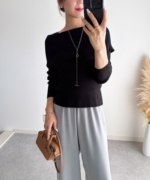 &. NOSTALGIA（アンドドットノスタルジア）の「【ZOZO限定】三織混オフショル風ニット（ニット/セーター・レディース・レッド/ブラック/オフホワイト・M）」の12枚目の写真