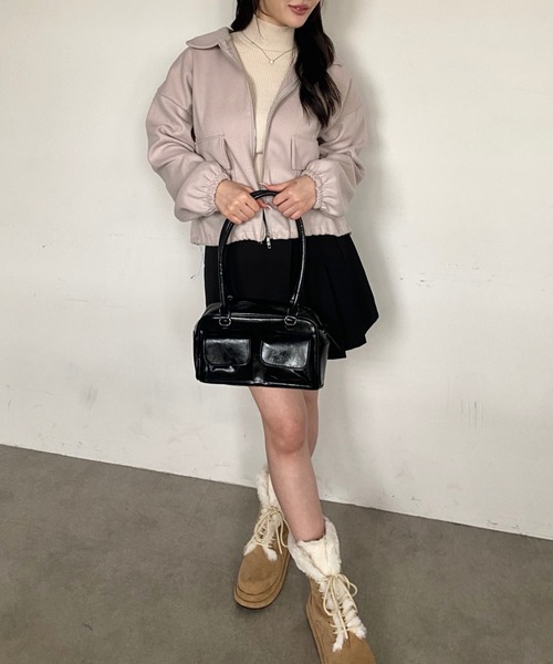 Mejoul（メジュール）の「ボリュームスリーブポケット付きダブルジップジャケット（ブルゾン・レディース・アイボリー/ブラック/ベージュ・M/L）」の21枚目の写真