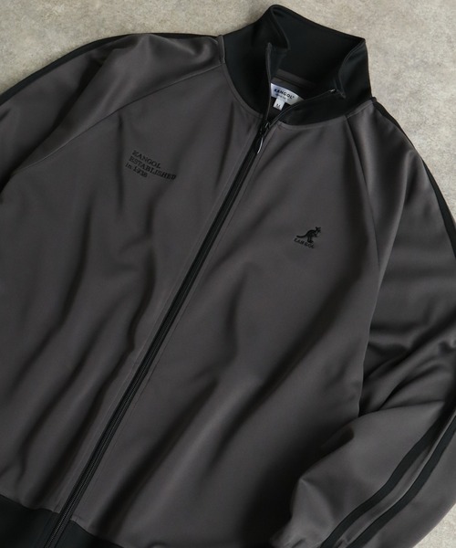 KANGOL(カンゴール)の「【KANGOL/カンゴール】別注 ダンボールニット ラグランスリーブ 袖ライン トラック ジャケット(ジャージ・メンズ・ネイビー/チャコールグレー/ホワイト×ブラック/ブラック/ホワイト×ネイビー/ベージュ・M/XL/L)」の22枚目の写真