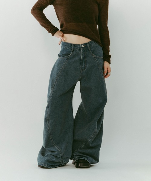 Knuth Marf(クヌースマーフ)の「【Knuth Marf】tuck design denim pants/denimblue/デニムパンツ(デニムパンツ・レディース・ブラック/ブルー・S/XS)」の18枚目の写真