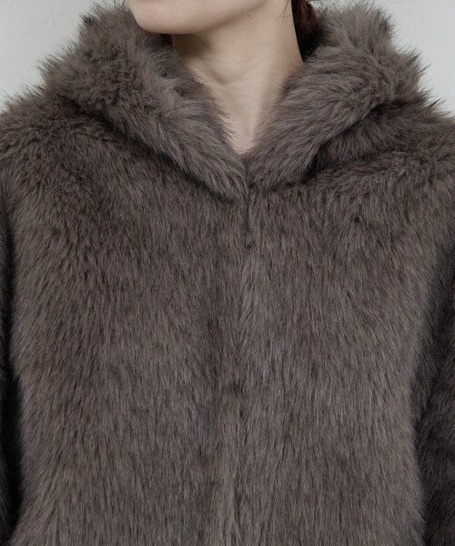 GALLARDAGALANTE（ガリャルダガランテ）の「エコファーフーディー