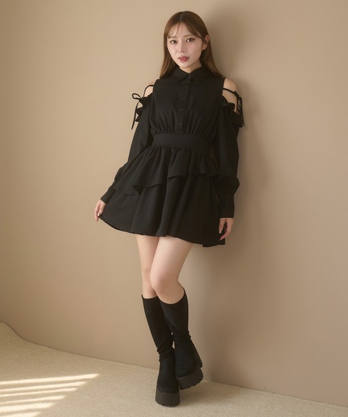 定価以下♡新品未使用♡タグ付き♡オブリ オープンリボンワンピース レザーリボンスリットワンピース / Faux Leather ribbon Slit