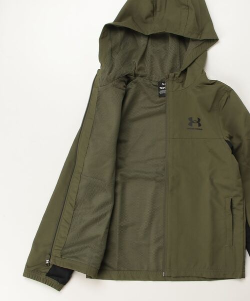 UNDER ARMOUR(アンダーアーマー)の「アンダーアーマー UAライバル ウーブン ジャケット(ナイロンジャケット・キッズ・アーミー/ライトグレー・130cm/140cm/150cm/160cm)」の4枚目の写真